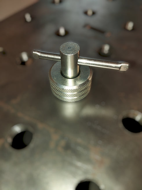 Fast Clamping Bolt Ø16