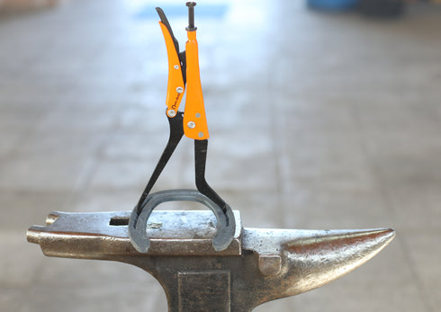 Farrier Grip Pliers Straight Jaws Grip 818